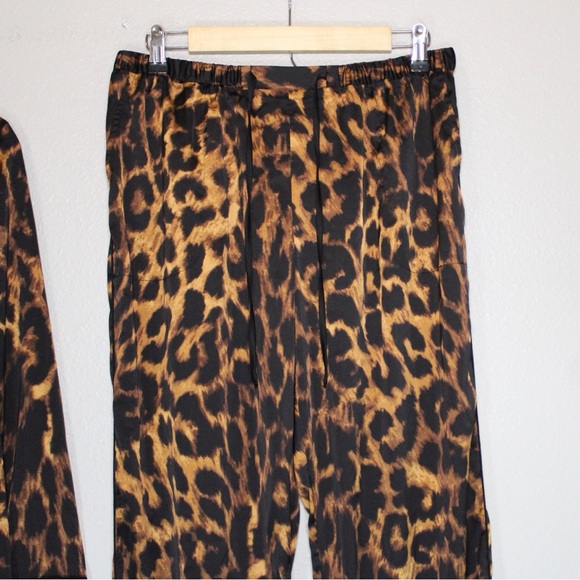 Soma Sensual Pajama Set Leopard Print - Picture 9 of 9